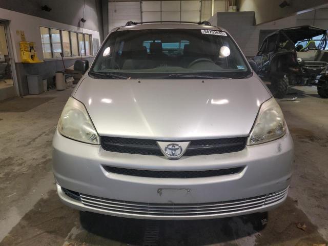 Photo 5 from auction – 2004 TOYOTA SIENNA CE with VIN 5TDZA23C04S045657