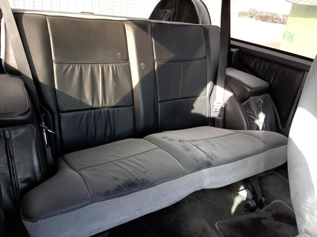 Photo 11 from auction – 1992 GMC TYPHOON with VIN 1GDCT18Z0N0810244