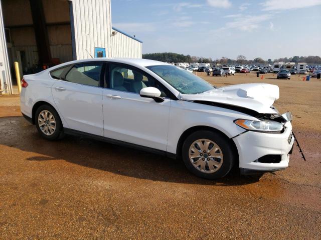 Photo 4 from auction – 2014 FORD FUSION S with VIN 3FA6P0G70ER355059