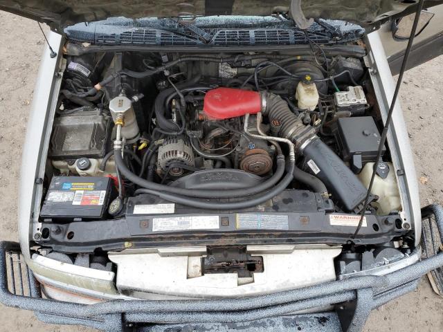 Photo 12 from auction – 2003 CHEVROLET BLAZER with VIN 1GNDT13X13K153025