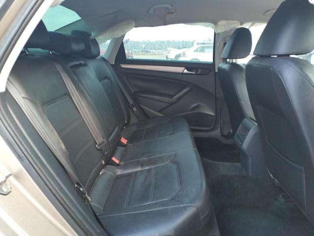 Photo 10 from auction – 2015 VOLKSWAGEN PASSAT S with VIN 1VWAS7A32FC091731