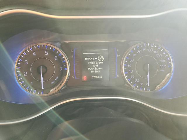 Photo 9 from auction – 2016 CHRYSLER 200 LIMITE with VIN 1C3CCCAG0GN171950