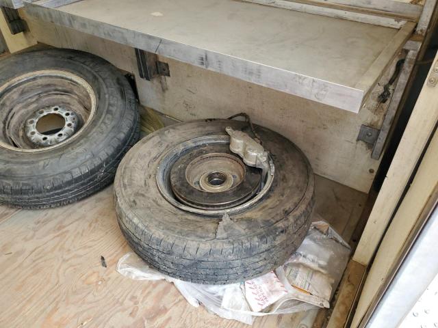 Photo 13 from auction – 2017 FORD F350 with VIN 1FDWE3F65HDC77462