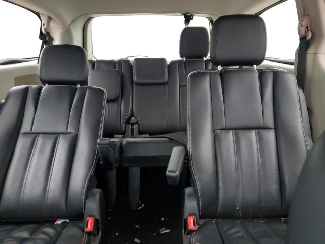 Photo 10 from auction – 2014 CHRYSLER TOWN & COU with VIN 2C4RC1BG4ER111114