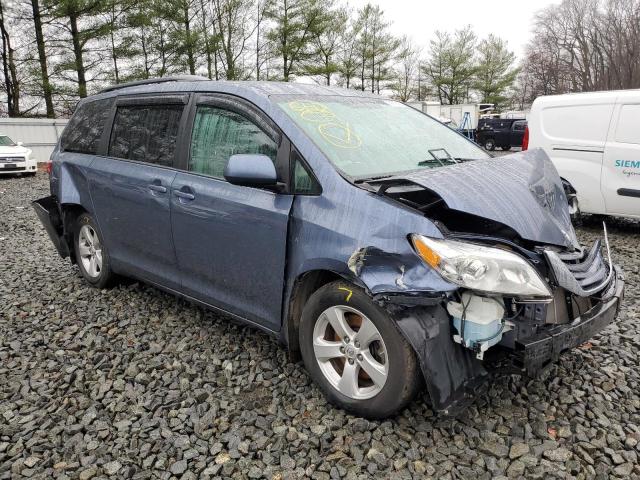 Photo 4 from auction – 2015 TOYOTA SIENNA LE with VIN 5TDKK3DC4FS558724