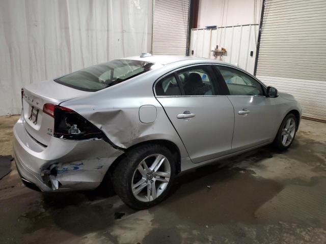Photo 3 from auction – 2015 VOLVO S60 PREMIE with VIN YV1612TB2F2300016