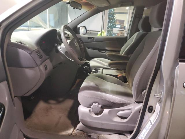 Photo 7 from auction – 2004 TOYOTA SIENNA CE with VIN 5TDZA23C04S045657