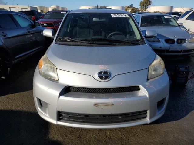 Photo 5 from auction – 2010 TOYOTA SCION XD with VIN JTKKU4B47A1002269