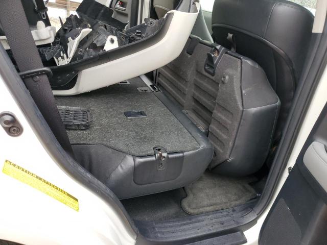 Photo 11 from auction – 2013 TOYOTA 4RUNNER SR with VIN JTEBU5JR1D5113046