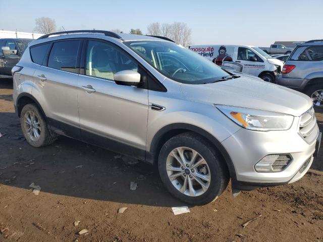 Photo 4 from auction – 2018 FORD ESCAPE SE with VIN 1FMCU9GD5JUA95241