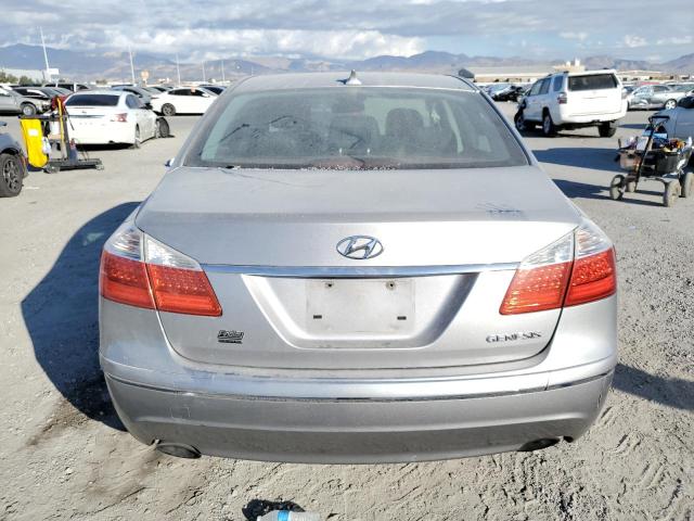 Photo 6 from auction – 2011 HYUNDAI GENESIS 3. with VIN KMHGC4DE1BU115703