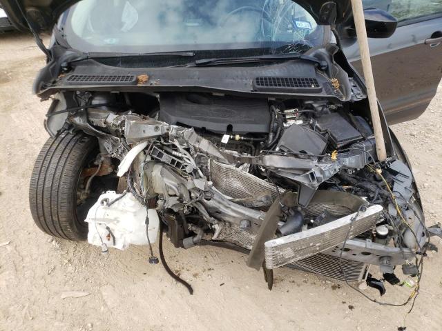 Photo 12 from auction – 2017 FORD ESCAPE SE with VIN 1FMCU0GD2HUE94436