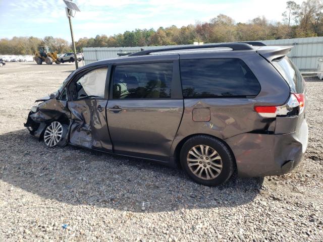 Photo 2 from auction – 2012 TOYOTA SIENNA XLE with VIN 5TDYK3DC0CS202339