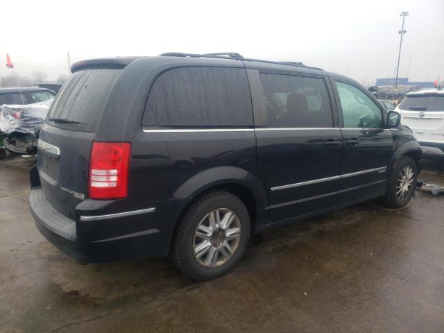 Photo 3 from auction – 2010 CHRYSLER TOWN & COU with VIN 2A4RR5DX6AR279876