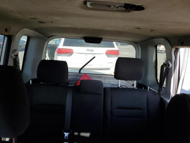 Photo 10 from auction – 2004 SCION XB with VIN JTLKT324940150572