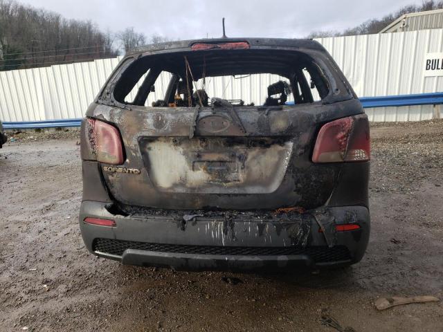 Photo 6 from auction – 2013 KIA SORENTO LX with VIN 5XYKTCA61DG325924
