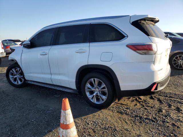 Photo 2 from auction – 2015 TOYOTA HIGHLANDER with VIN 5TDJKRFH6FS111707