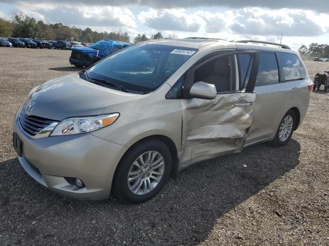 Photo 1 from auction – 2015 TOYOTA SIENNA XLE with VIN 5TDYK3DC6FS614205