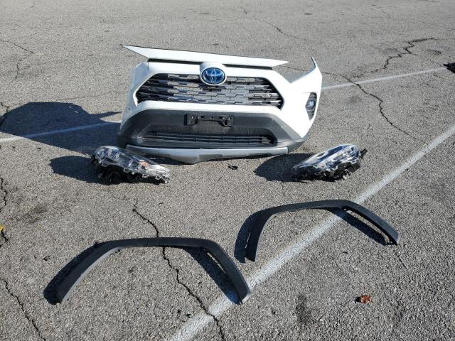 Photo 13 from auction – 2019 TOYOTA RAV4 LIMIT with VIN 2T3DWRFV0KW023090