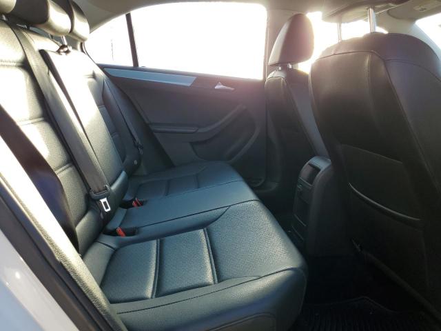 Photo 10 from auction – 2017 VOLKSWAGEN JETTA SE with VIN 3VWDB7AJ5HM257060