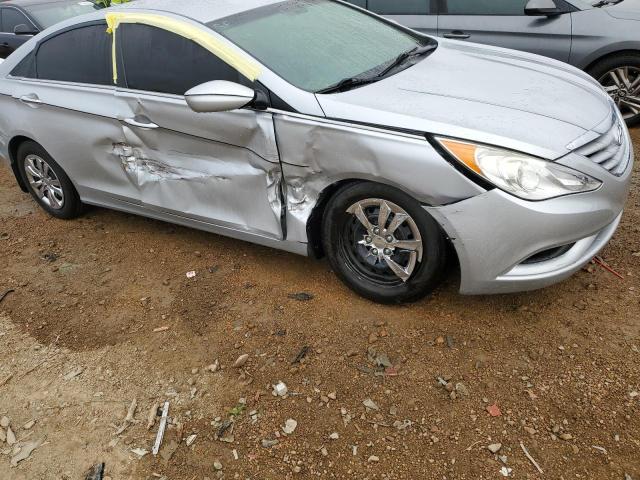 Photo 4 from auction – 2013 HYUNDAI SONATA GLS with VIN 5NPEB4AC6DH505498