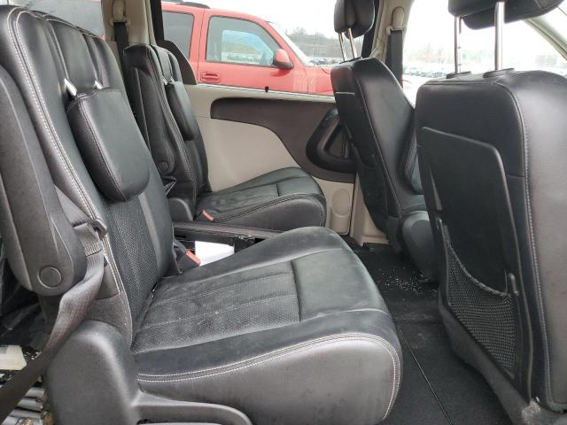 Photo 11 from auction – 2013 CHRYSLER TOWN & COU with VIN 2C4RC1CG3DR715895