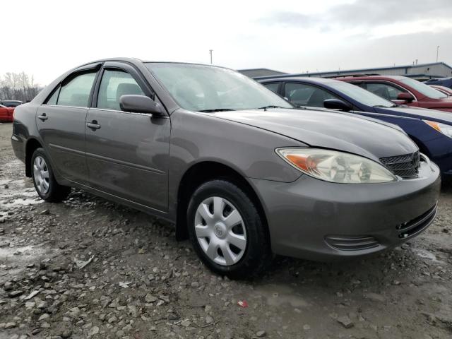Photo 4 from auction – 2004 TOYOTA CAMRY LE with VIN 4T1BE32K74U844735