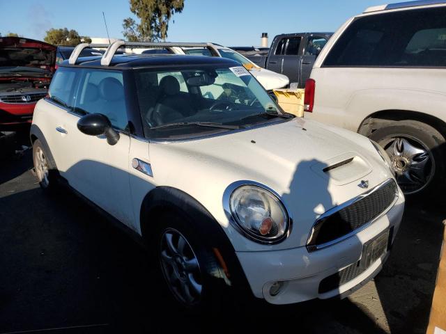 Photo 4 from auction – 2008 MINI COOPER S with VIN WMWMF73598TV37702