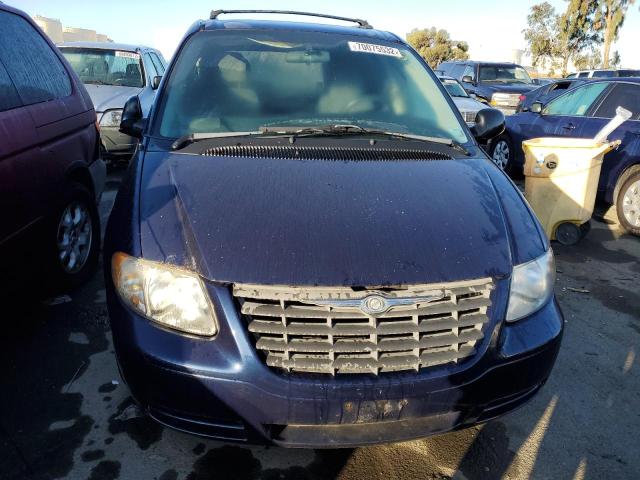 Photo 5 from auction – 2006 CHRYSLER TOWN & COU with VIN 1A4GP45R56B598070
