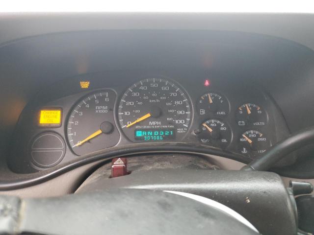 Photo 9 from auction – 2000 CHEVROLET SILVERADO with VIN 2GCEK19T1Y1242797