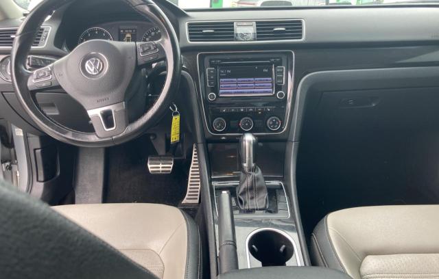 Photo 9 from auction – 2015 VOLKSWAGEN PASSAT SE with VIN 1VWBT7A30FC065792