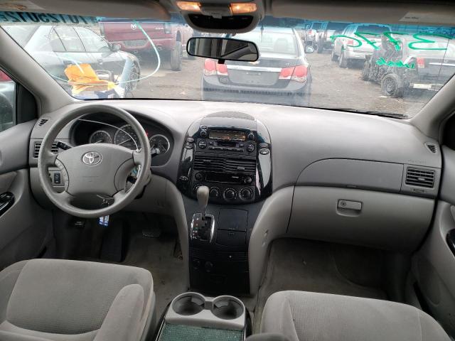Photo 8 from auction – 2005 TOYOTA SIENNA CE with VIN 5TDZA23C85S266148
