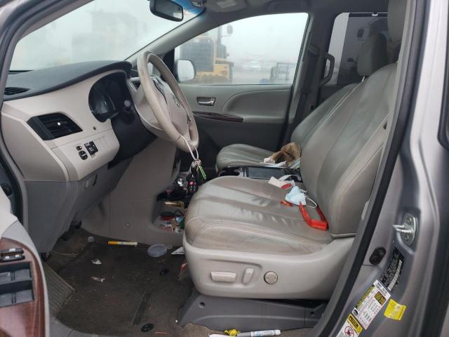 Photo 7 from auction – 2013 TOYOTA SIENNA XLE with VIN 5TDYK3DC4DS374438