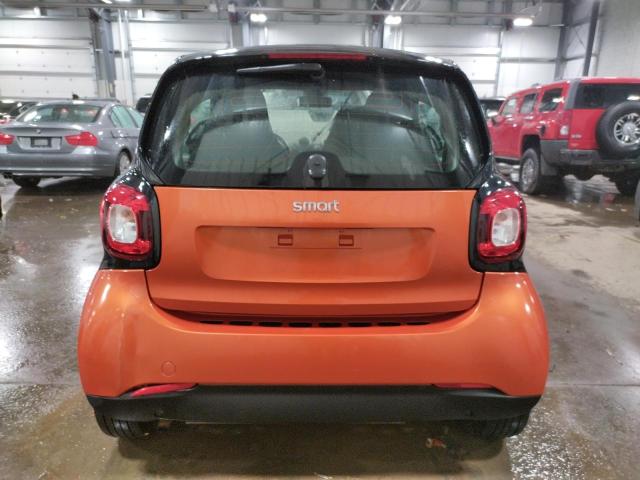 Photo 6 from auction – 2016 SMART FORTWO with VIN WMEFJ5DA0GK072002