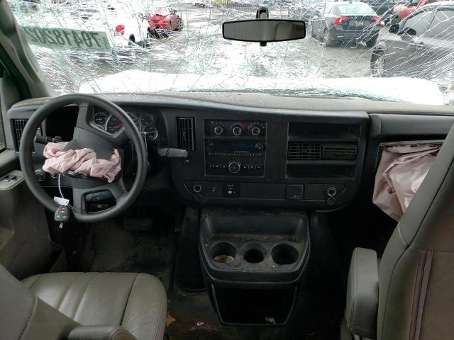 Photo 8 from auction – 2017 CHEVROLET EXPRESS G2 with VIN 1GCWGAFFXH1178141
