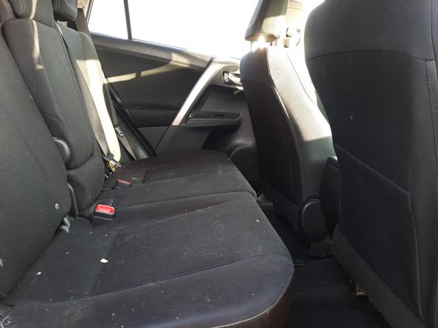 Photo 11 from auction – 2015 TOYOTA RAV4 XLE with VIN JTMRFREV8FD134531