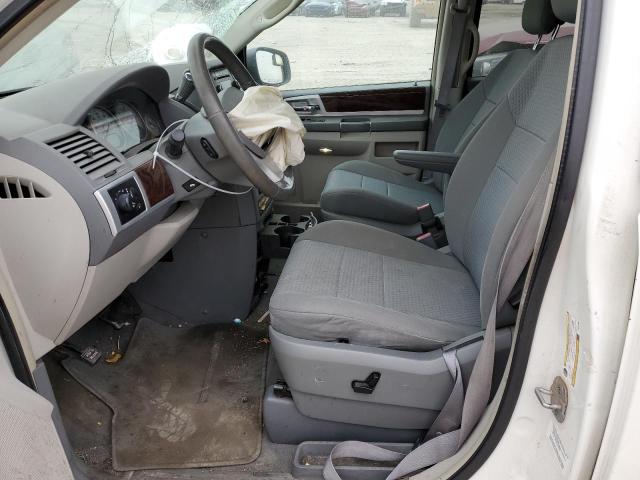 Photo 7 from auction – 2010 CHRYSLER TOWN & COU with VIN 2A4RR5D18AR267269