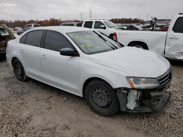 Photo 4 from auction – 2017 VOLKSWAGEN JETTA S with VIN 3VW2B7AJ6HM299115
