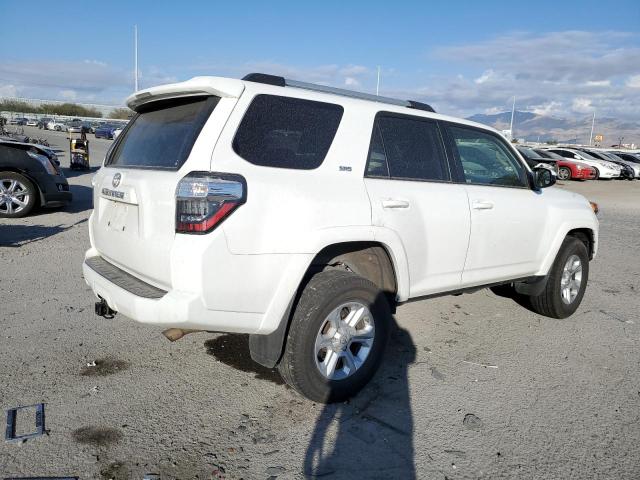 Photo 3 from auction – 2019 TOYOTA 4RUNNER SR with VIN JTEBU5JRXK5713772