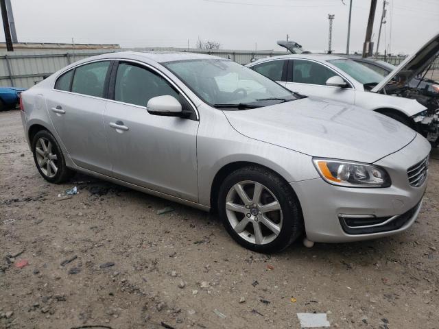 Photo 4 from auction – 2016 VOLVO S60 PREMIE with VIN YV1612TK3G2391248