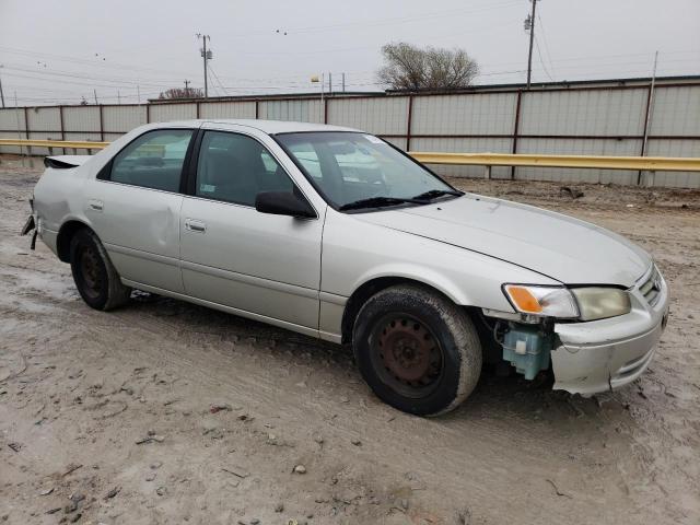 Photo 4 from auction – 2000 TOYOTA CAMRY CE with VIN JT2BG22K0Y0401728
