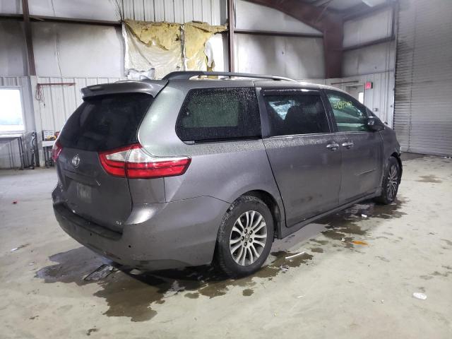 Photo 3 from auction – 2018 TOYOTA SIENNA XLE with VIN 5TDYZ3DC6JS953860