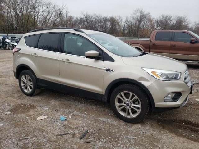 Photo 4 from auction – 2017 FORD ESCAPE SE with VIN 1FMCU9GD4HUE10069