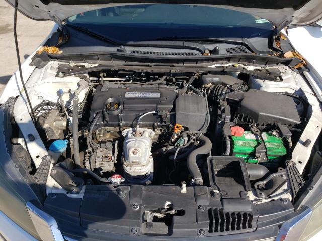Photo 11 from auction – 2014 HONDA ACCORD with VIN 1HGCR2F5XEA047170