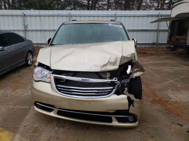 Photo 5 from auction – 2012 CHRYSLER TOWN & COU with VIN 2C4RC1BG4CR126452