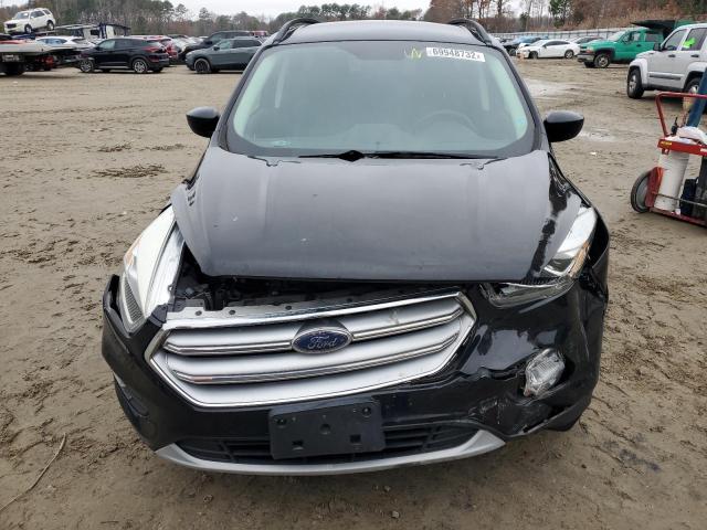 Photo 5 from auction – 2017 FORD ESCAPE SE with VIN 1FMCU9GDXHUC37657