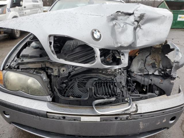 Photo 11 from auction – 2005 BMW 325 IS SUL with VIN WBAAZ33425KP92011