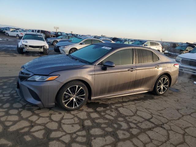 TOYOTA CAMRY SE 2020 with VIN 4T1J31AK2LU533736 - Photo from auction