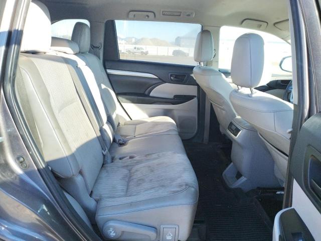 Photo 11 from auction – 2019 TOYOTA HIGHLANDER with VIN 5TDBZRFH5KS963203