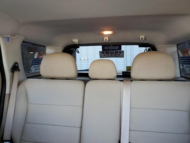 Photo 10 from auction – 2010 FORD ESCAPE LIM with VIN 1FMCU0EG2AKD09753
